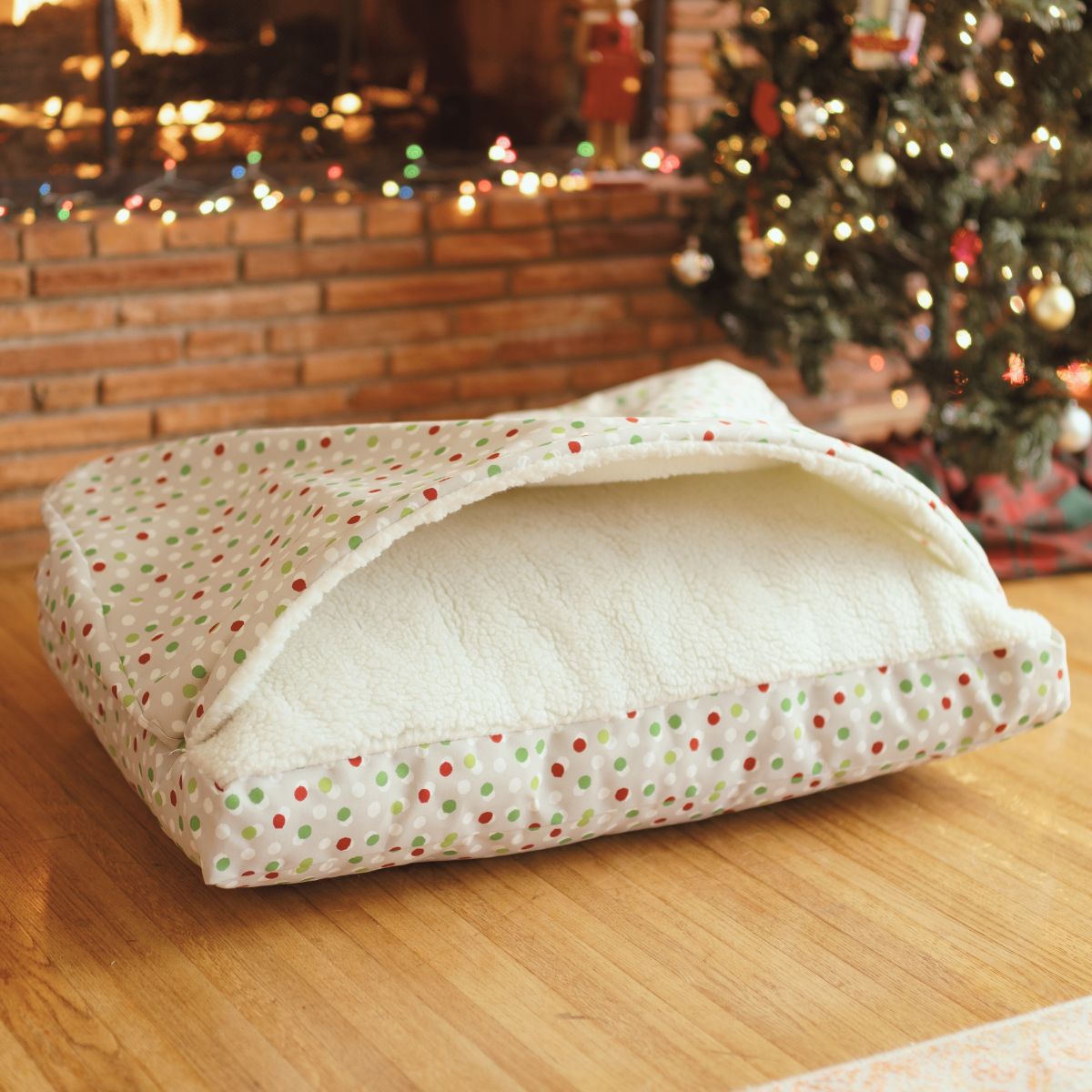 Cozy Ortho Rectangle Cave - Sm - Free Dots