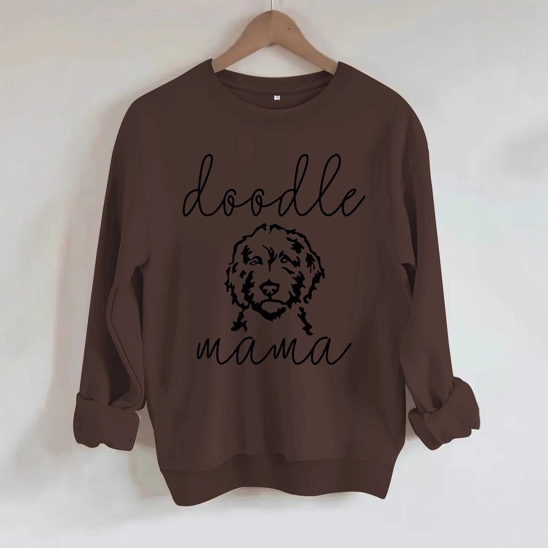 Sweatshirt with Loose Dog Print Brown