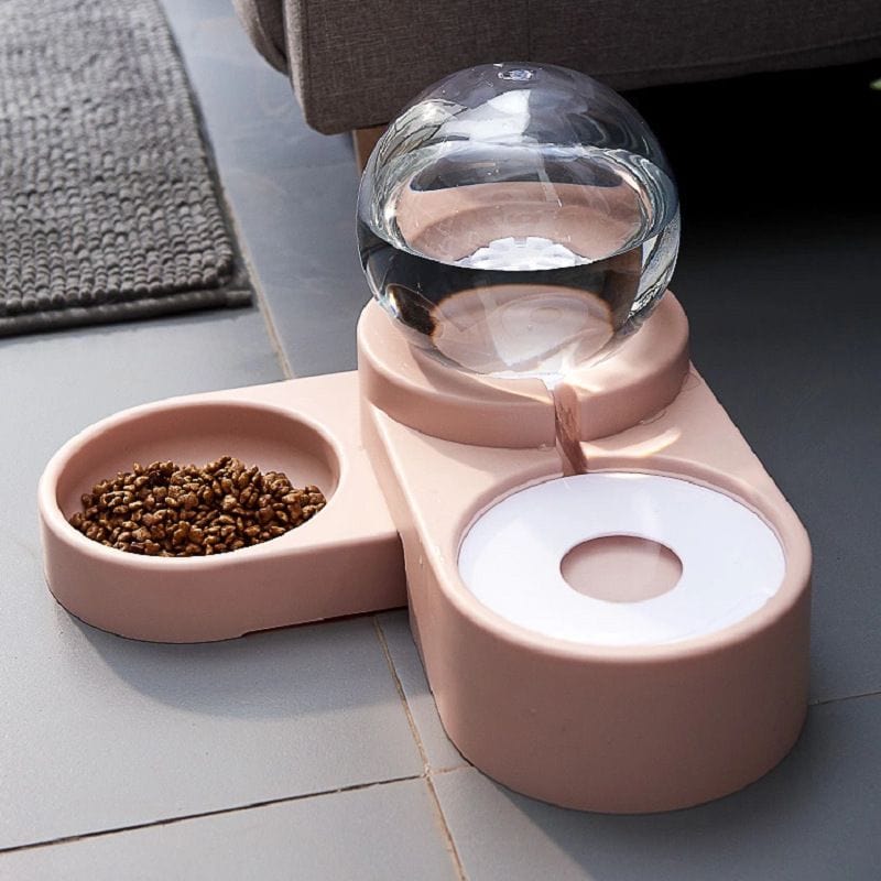 Large Pet Feeder Automatic Drinking Fountain and Food Bowl Pet Water Dispenser with Mouth Separator Shown with food and water