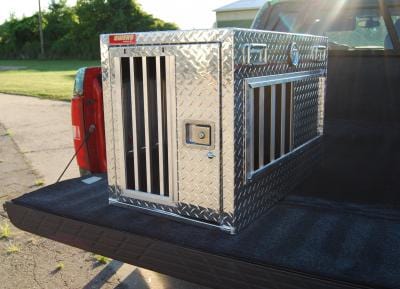 Owens Dog Box 55019 Hunter Series Single Compartment All Seasons Vents - 55019